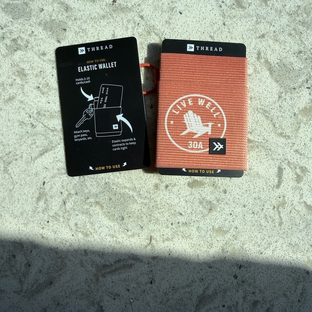 Thread Elastic Wallet - Coral “LIVE WELL - 30A”